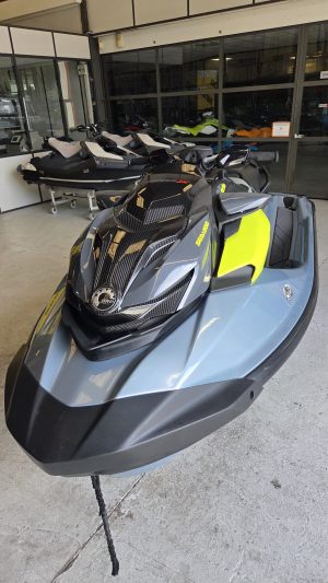 SEA-DOO-RXPX-RS-325-2